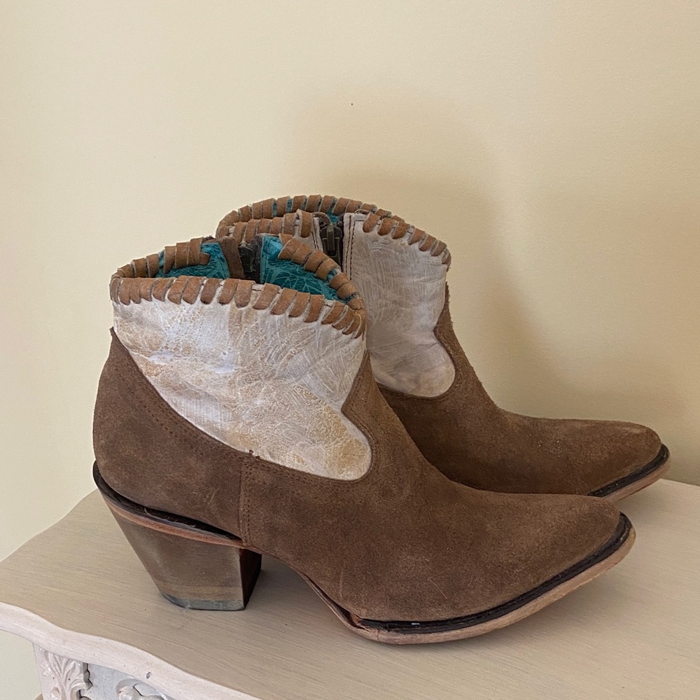 Brown Suede Ankle Booties with Cream Leather Collar